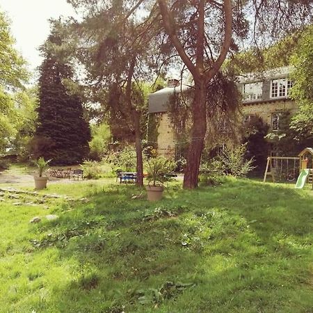 Hotel MANOIR DU TERTRE au coeur de la forêt de Brocéliande Paimpont Esterno foto